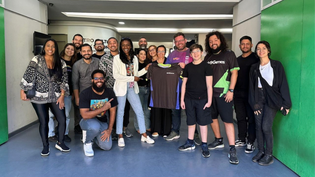 AfroReggae recebe visita da Diretoria de CODEMAR